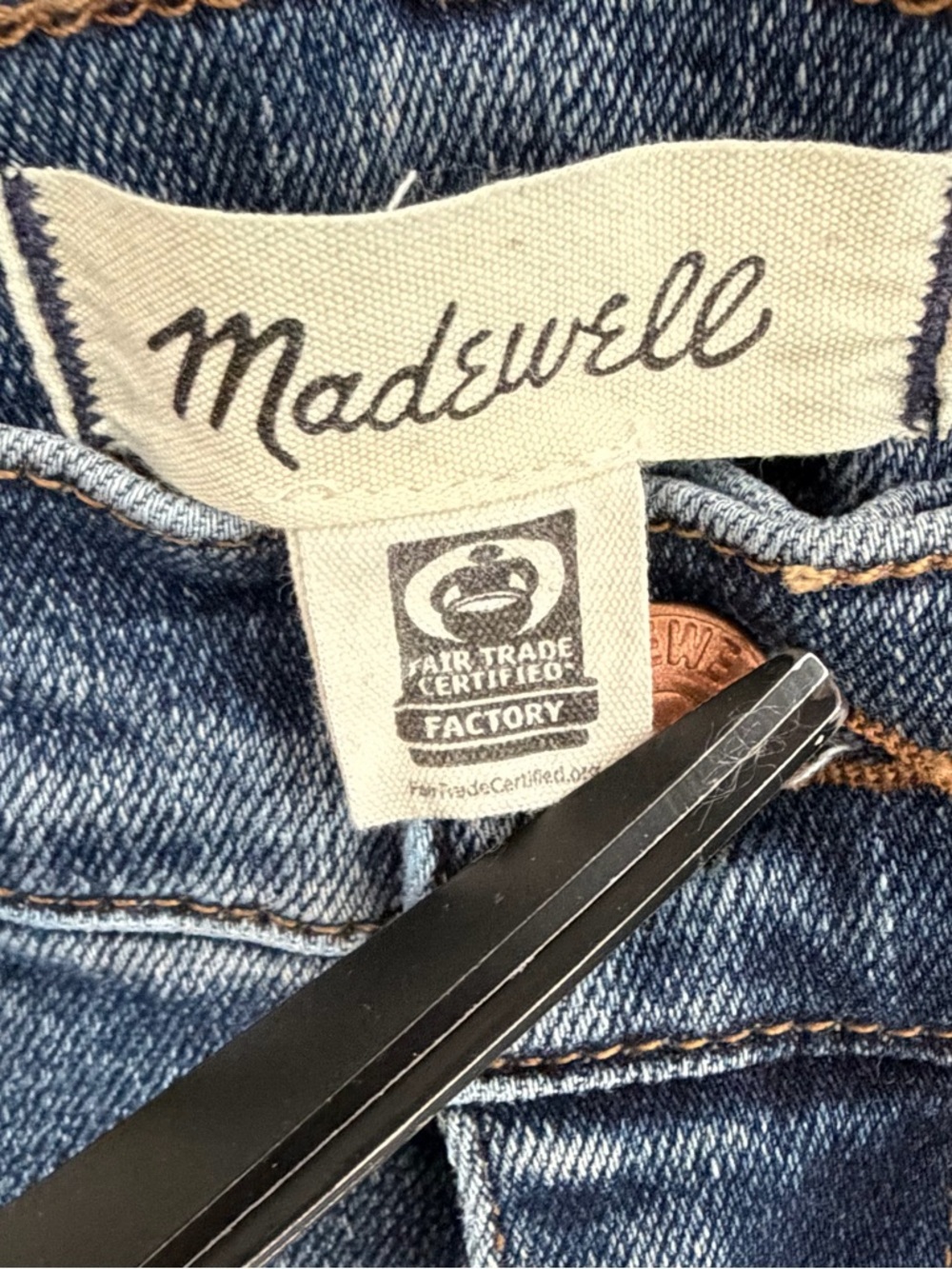 Madewell Petite Kick Out Crop Jeans - Picture 5 of 14